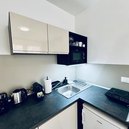 Aparthotel Citystay 4*